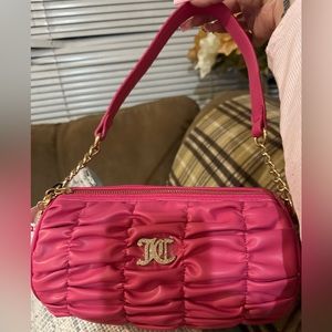 Juicy barrel bag